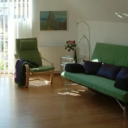Atelierblick Im Winzerhof * Oberbergen